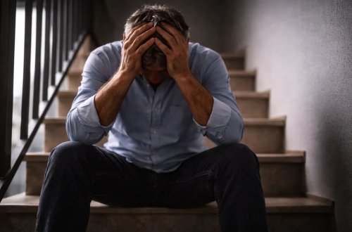 Vətəndaş xəbəri olmadan adına 6000 manatlıq məişət texnikası götürüldüyünü iddia edib - VİDEO