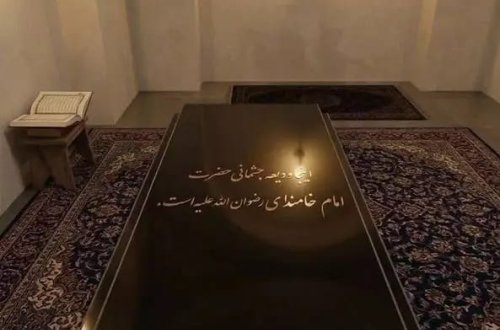Əli Xamneyinin məqbərəsinin ilk dəfə fotosu çəkilib
