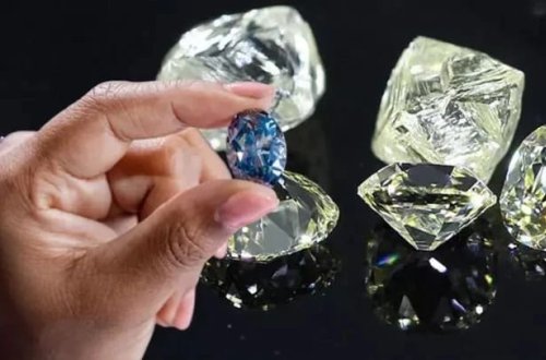 Çinli alimlər laboratoriyada daha sərt almaz yaratdılar