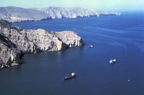 KİV: Hörmüz boğazı 18 gündür bağlıdır