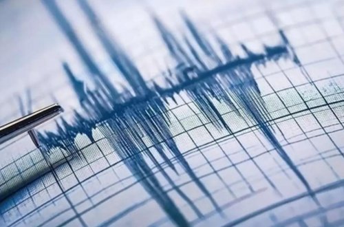 İtaliyada güclü zəlzələ oldu