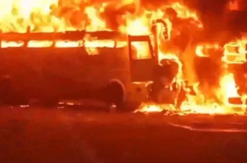 Hindistanda avtobus yandı: 13 ölü
