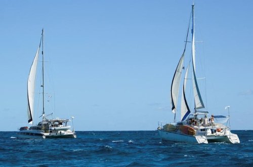 Kubaya humanitar yardım aparan iki mülki qayıq itkin düşüb