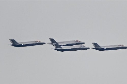 İspaniya öz hava məkanını ABŞ təyyarələri üçün bağlayır