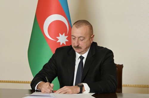 İlham Əliyev Rasim Balayevin vəfatı ilə bağlı nekroloq imzalayıb