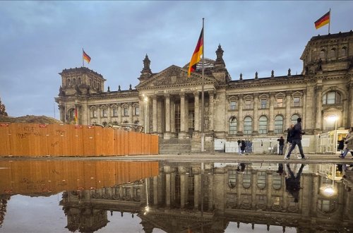 Almaniyanın dövlət borcu 3 trilyon avroya yaxınlaşır