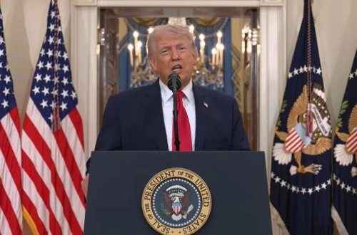 Tramp ABŞ-nin İranı daş dövrünə qaytaracağını bildirib