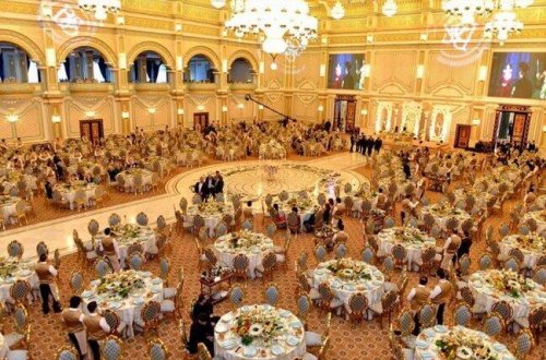 Toy etmək istəyənlərin NƏZƏRİNƏ: Restoranda yer tapmaq çətinləşir