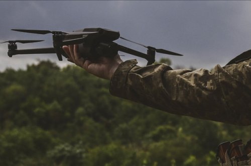 Hollandiya ordusu 600 pilotsuz uçan aparat mütəxəssisi işə götürəcək