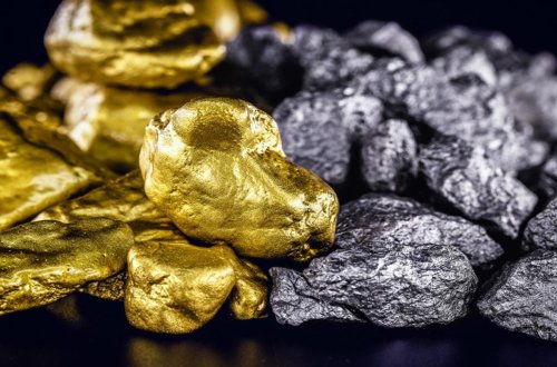 Əmtəə bazarlarında qızıl və gümüş ucuzlaşır