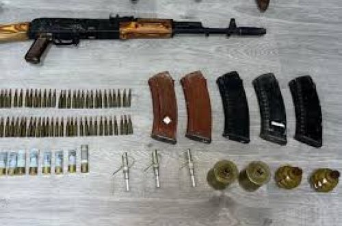 Qanunsuz saxlanılan 2 qumbara, 11 tüfəng aşkarlanıb