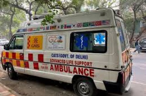 Hindistanda sərnişin avtobusu qəzaya uğrayıb, ölənlər var