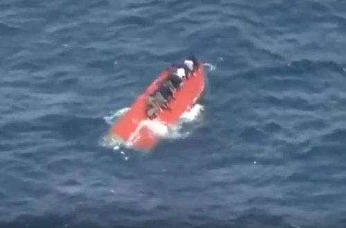 Miqrant qayığı batıb: 70-dən çox itkin var