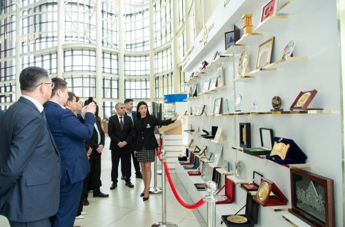 Qazaxıstan nümayəndə heyəti 