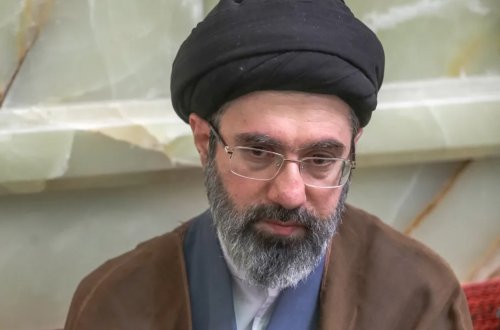 Müctəba Xamenei ağır vəziyyətdədir və ölkəni idarə edə bilmir