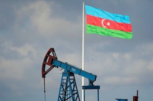 Azərbaycan nefti cüzi ucuzlaşdı