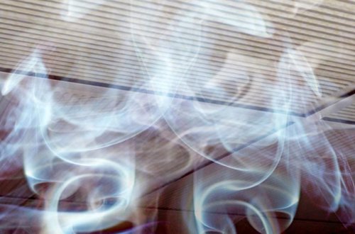 Bakıda iki nəfər dəm qazından zəhərlərək öldü