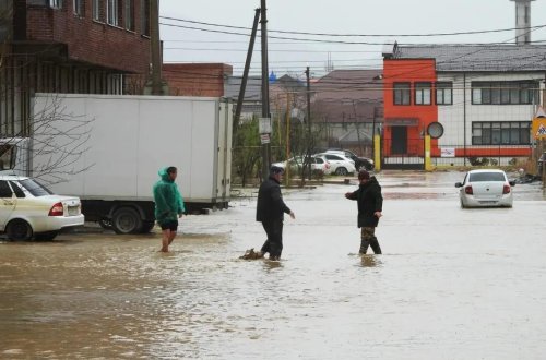 Dağıstanda seldə 6 nəfər ölüb, minlərlə ev dağılıb - FOTO
