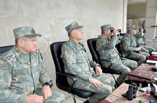 Azərbaycan Ordusunda döyüş atışlı taktiki təlim keçirilir