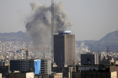 İran: ABŞ-İsrail hücumlarında 125.630 mülki birlik zərər görüb