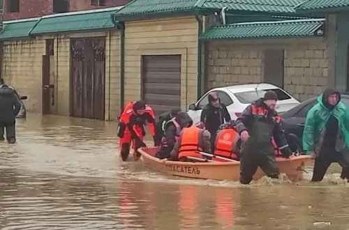 Rusiya FHN: Dağıstanda 760-dan çox ev su altındadır