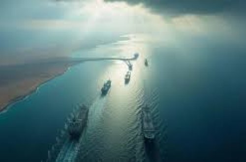 Hörmüz boğazında gəmilərin hərəkəti tam dayanıb