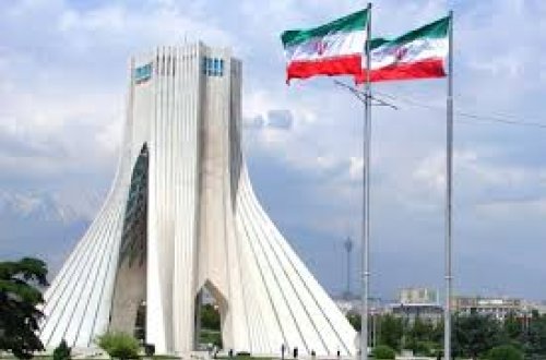 İran 5 ərəb ölkəsindən kompensasiya tələb edib