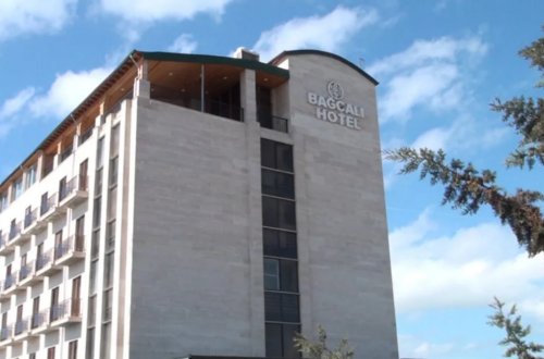 Məşhur otelin fəaliyyəti DAYANDIRILDI - VİDEO