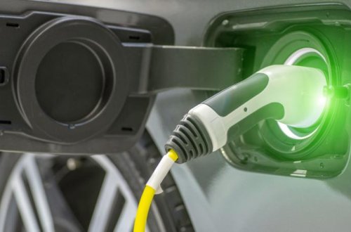 Avropada elektrikli avtomobillərin satışı rekord həddə çatıb