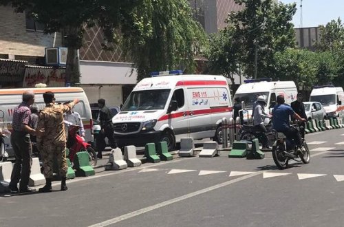 İranda təhlükəsizlik qüvvələrinə hücum zamanı 3 polis əməkdaşı həlak olub