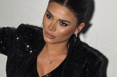 Aysun Rusiyada 1 saatlıq toyu bu qiymətə oxuyur