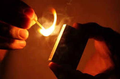 Qadının üzərinə benzin töküb yandıran sevgilisi: 