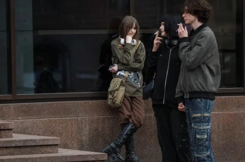 İngiltərə yeni nəsillər üçün siqareti qadağan edəcək