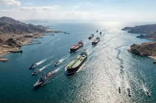 İran Hörmüz boğazında nəzarəti gücləndirir