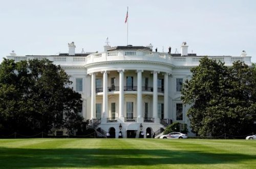 Ağ Evdə qısa təhlükəsizlik xəbərdarlığı edilib