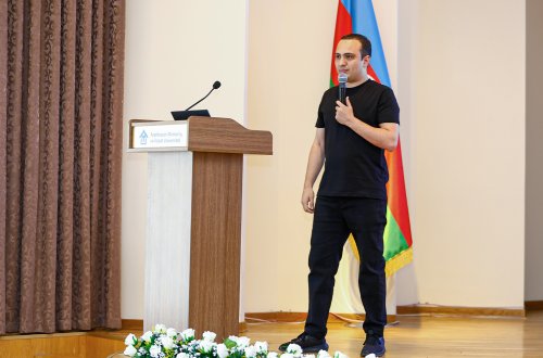 “Changers Academy” AzMİU-da təqdimat keçirdi: Tələbələr üçün gələcəyin peşələri təqdim olundu!