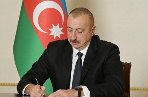 Prezident Sərəncam imzaladı: Bu şəxslərə 2750 manat veriləcək