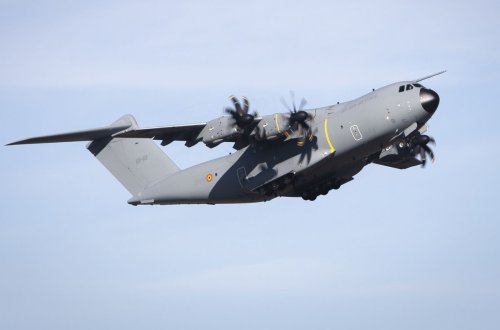 Belçika hərbi təyyarəsi Haitidə atəşə tutulub