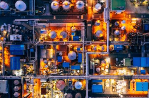 BP-nin mənfəəti ilin birinci rübündə artıb