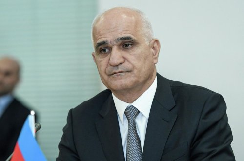 Azərbaycan nümayəndələri İrəvana getdi