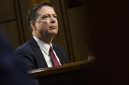 FTB-nin keçmiş direktoru Ceyms Komi Trampı hədələməkdə ittiham olunur