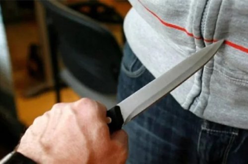 Gəncədə məktəbdə dəhşətli hadisə: Şagird bıçaqlandı