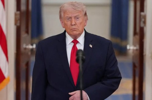 Tramp: Hörmüz boğazında blokada davam edəcək