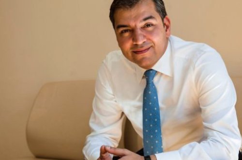 Prezidentin şiddətli töhmət verdiyi sədr 675 min manat xərcləyir – Görün nəyə