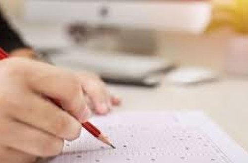 Ötən ay 200 mindən çox şəxs müxtəlif imtahanlarda iştirak edib