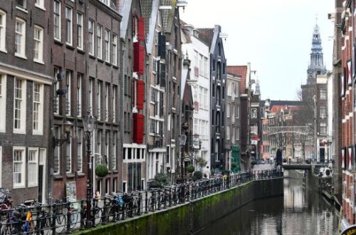 Amsterdam ət və qalıq yanacaq reklamlarını qadağan edir