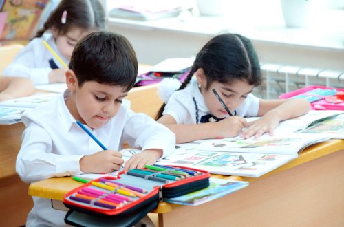 Övladı birinci sinfə gedəcək valideynlərin NƏZƏRİNƏ
