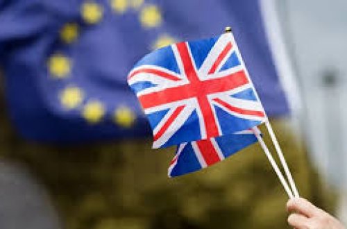 Böyük Britaniya və Aİ arasında yeni razılaşma: London mövqeyini dəyişməlidir