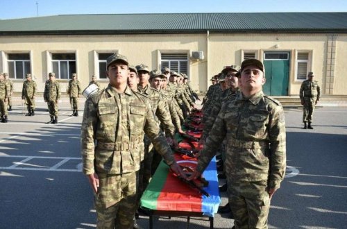 Bu şəxslər də 1 il hərbi xidmət keçəcək