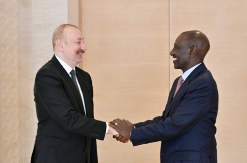 Prezident Keniya Prezidentinin başçılıq etdiyi nümayəndə heyəti ilə görüşdü - FOTOLAR